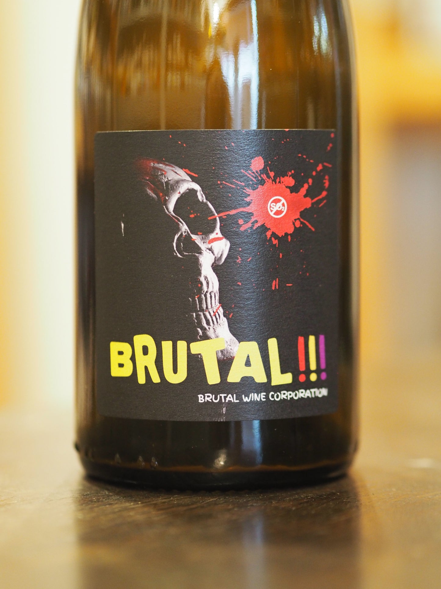 ミクロ・ビオ・ワインズ Brutal Orange ブルータル・オレンジ 2023 オレンジ