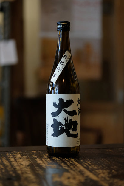 旭菊　大地　特別純米　720ml