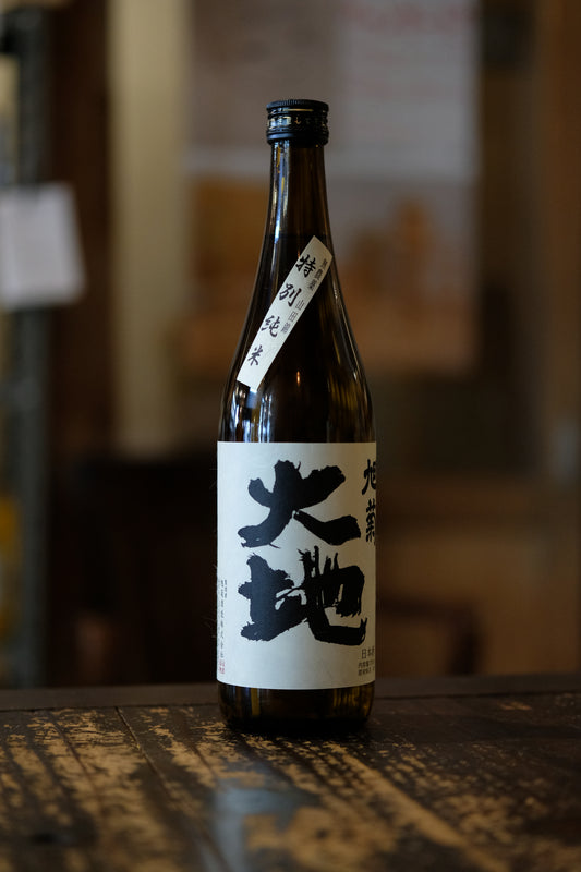 旭菊　大地　特別純米　720ml