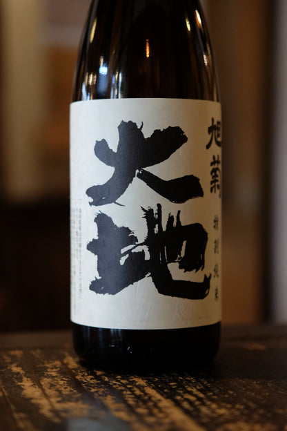 旭菊　大地　特別純米　1.8L
