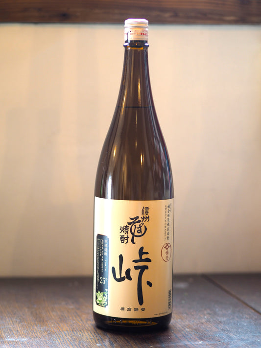 信州そば焼酎　峠　1.8L