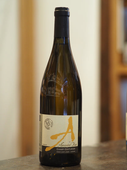 アレクサンドル・バン　Champs Couturier 36 Mois Magnum  /  シャン クチュリエール トロントシス モワ 2020　白