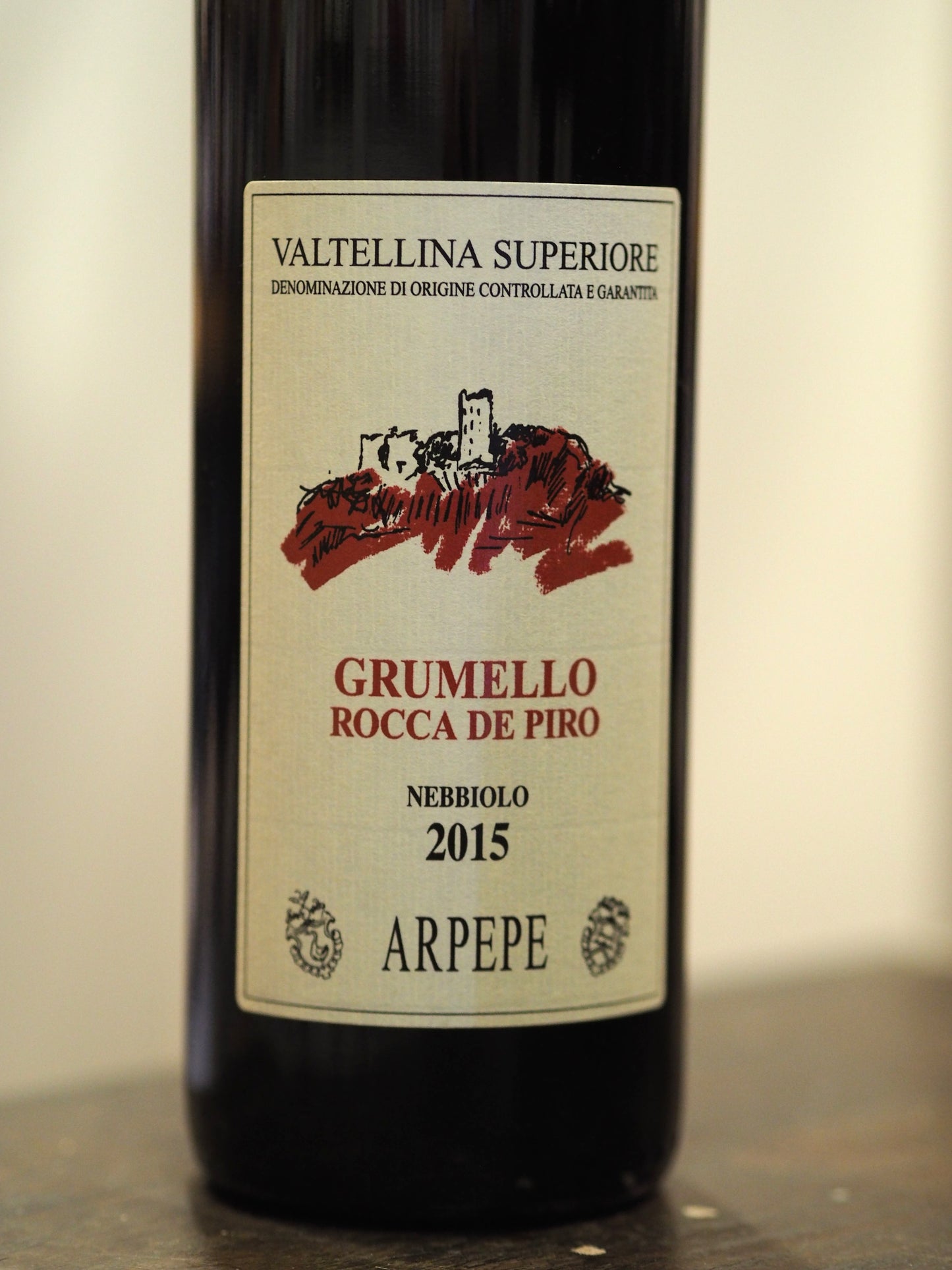 アールペーペ / ロッカ デ ピーロ グルメッロ Arpepe / Rocca De Piro Grumello 2015【赤】